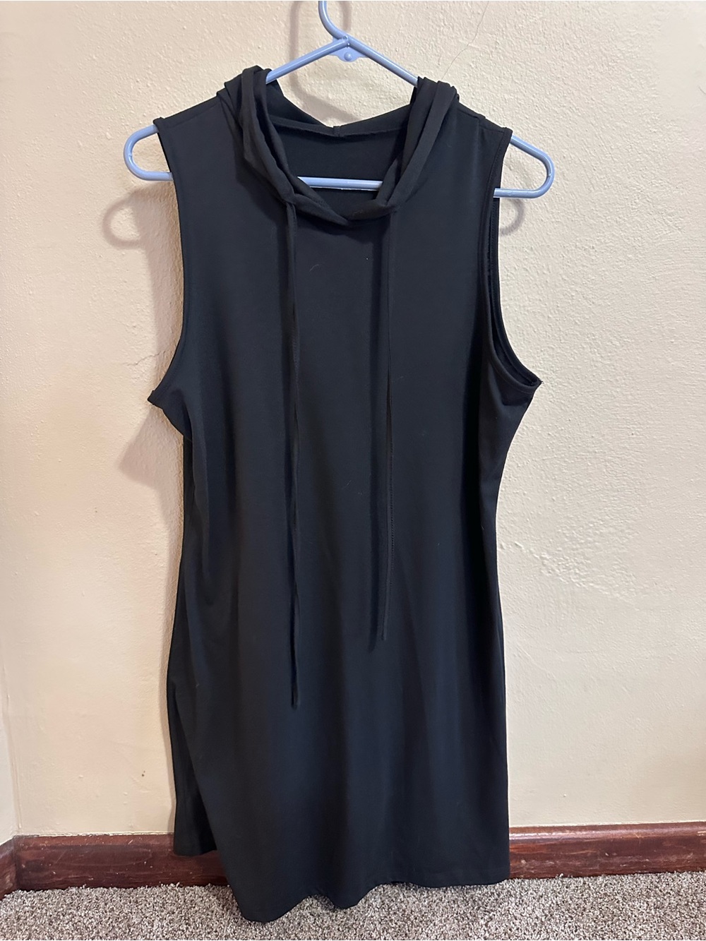 Black Sleeveless Hooded dress